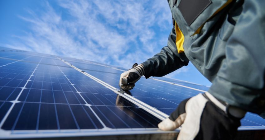 Alquilar los tejados para la instalación de placas solares ¿Qué debo hacer?